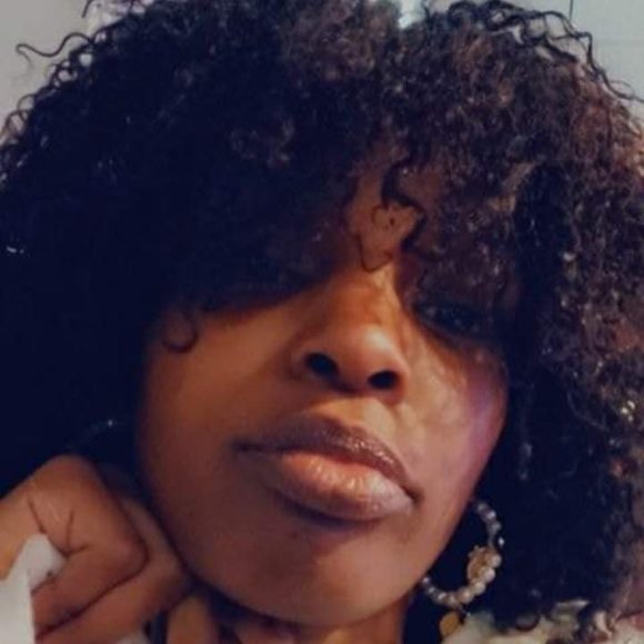 Profile Picture of Tatyana Coger (@tatyanacoger59) on Poshmark