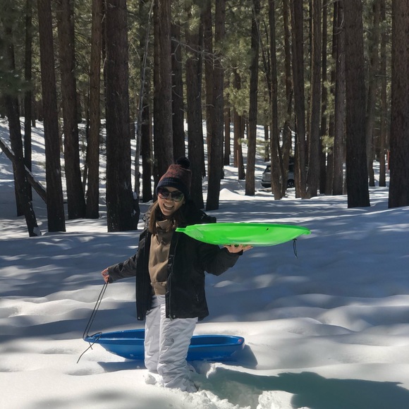 Profile Picture of Yasmin Pepping (@ypep2) on Poshmark