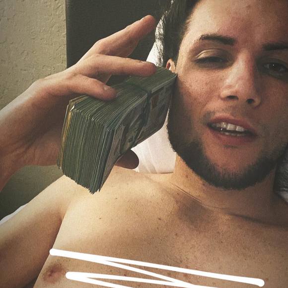 Profile Picture of Ryan Silva (@wereztheweed) on Poshmark