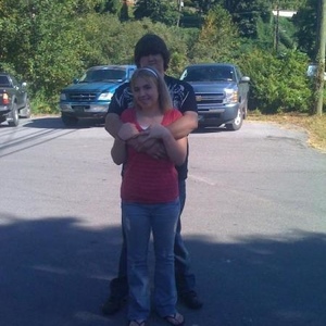 Profile Picture of Courtney Aaron Raye.bailey (@sunshine20_2007) on Myspace