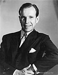 Profile Picture of Hume Cronyn - Wikipediaon Wikipedia