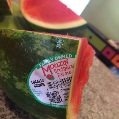 Profile Picture of Mouzin Brothers Farm (@mouzinbrothers) on Twitter
