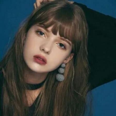 Profile Picture of Alberta Humee (@qq3jju4i00) on Tiktok