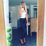 Profile Picture of 𝓚𝓪𝓻𝓪 𝓑𝓪𝓻𝓻𝓸𝓷 (@karabarron3045) on Instagram