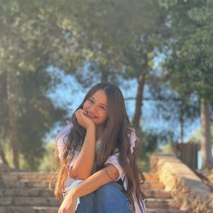 Profile Picture of Zena Issa310 (@zezezena49) on Tiktok