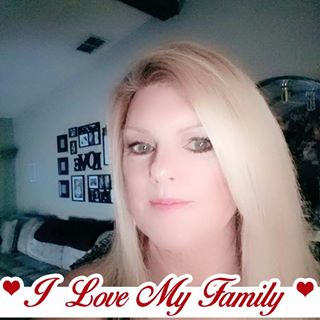 Profile Picture of Bonnie Marlowe (@bonnie.marlowe.9212) on Facebook