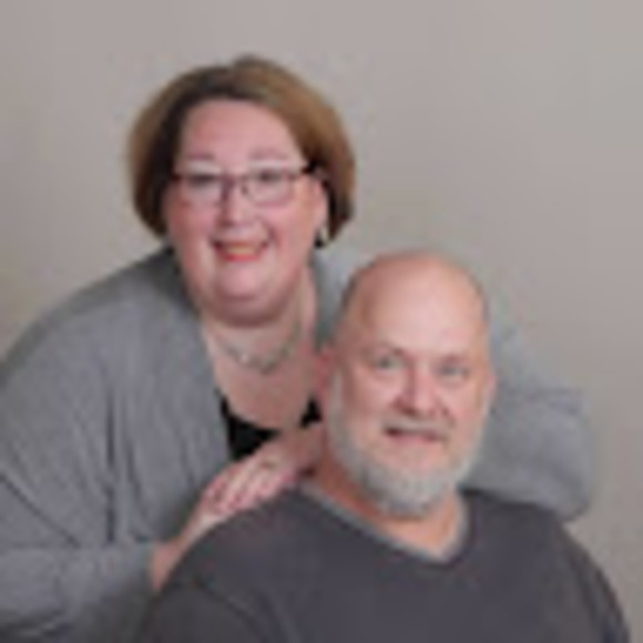 Profile Picture of Sean & raechel Manley (@raechelmanley) on Poshmark