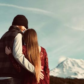 Profile Picture of Billie Bates (@tobeinlovee) on Pinterest