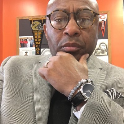 Profile Picture of Don Pearson (@DonPee57) on Twitter