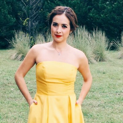 Profile Picture of Adriana Flores B. (@AdrianaFloresB_) on Twitter