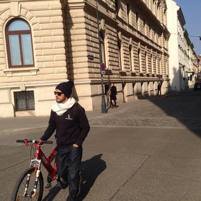 Profile Picture of Juan Iñigo (@juaninigo16) on Twitter