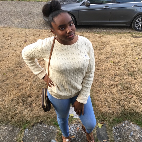 Profile Picture of Destinee Garrott (@qveen_nene01) on Poshmark