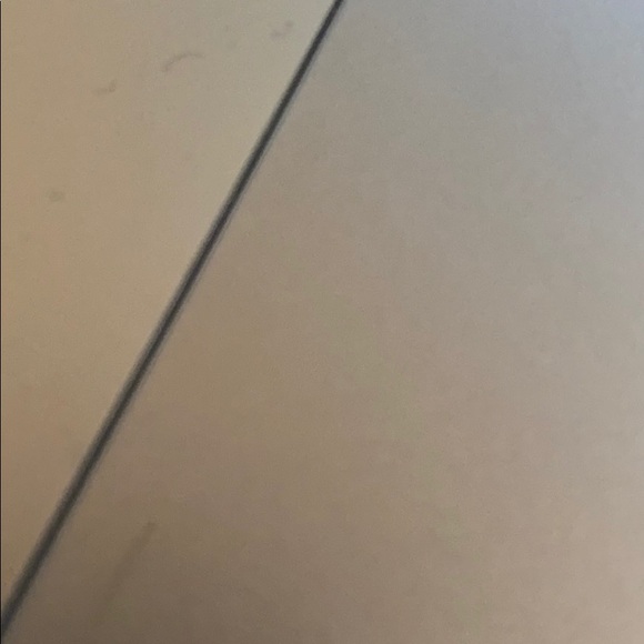 Profile Picture of Martin Cisneros (@martincisner507) on Poshmark