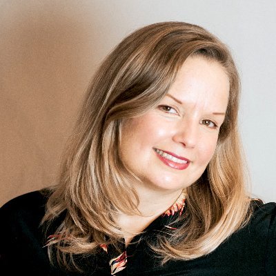 Profile Picture of Laura Cochran (@cochranism) on Twitter