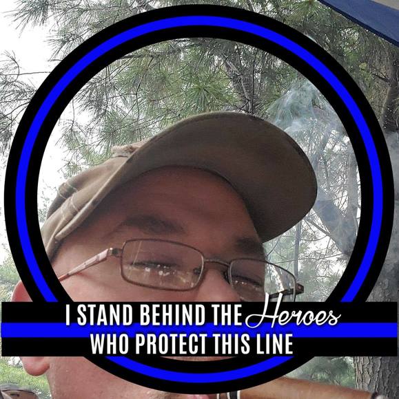 Profile Picture of Mark Grachen (@boz5468) on Poshmark