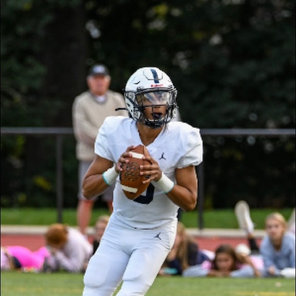 Narome Rayborn - Poshmark Profile Picture of Narome Rayborn (@naromer6) on Poshmark