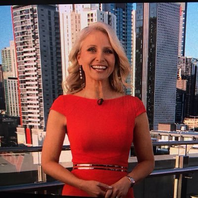 Profile Picture of Livinia Nixon (@LNixon9) on Twitter