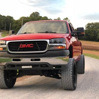 Profile Picture of Dylan Groves (@DylanGroves15) on Twitter