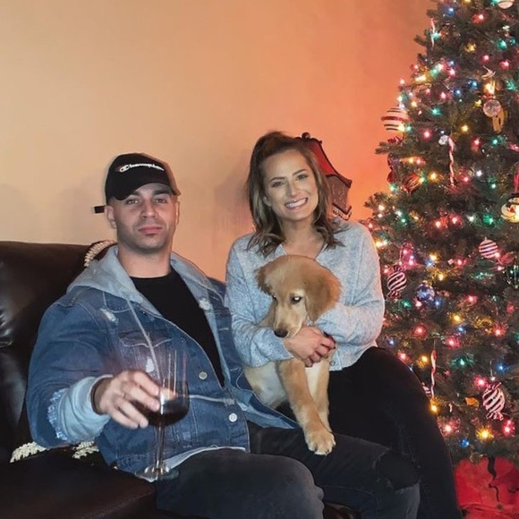 Profile Picture of Ross Capuana (@rcapuana10) on Poshmark