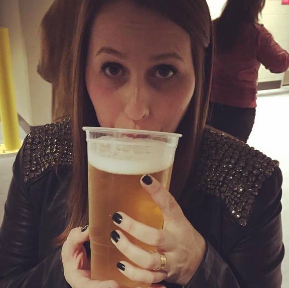 Profile Picture of Fabíola Teixeira-werner (@fabiteixeira85) on Poshmark