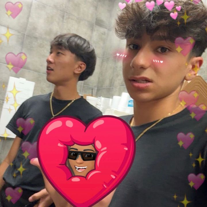 Profile Picture of Nicholas (@nickodeh) on Tiktok