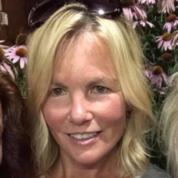 Profile Picture of Patty Mcfarland (@pattymcf17) on Poshmark