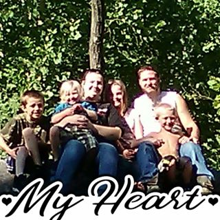 Profile Picture of Shawna Chester (@shawna.chester.92) on Facebook