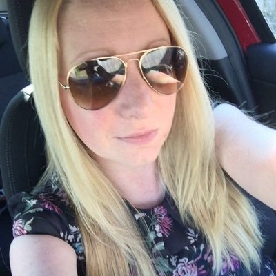 Profile Picture of Rachael Galloway (@rachalanjen) on Twitter