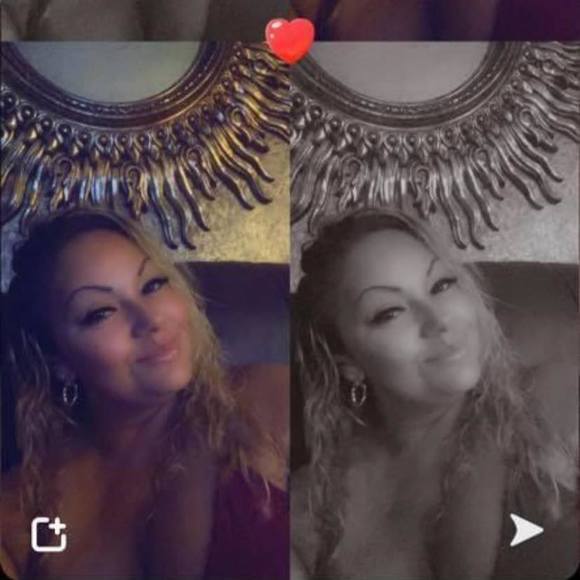Profile Picture of Zoraida Gonzalez (@zoraidagonza216) on Poshmark