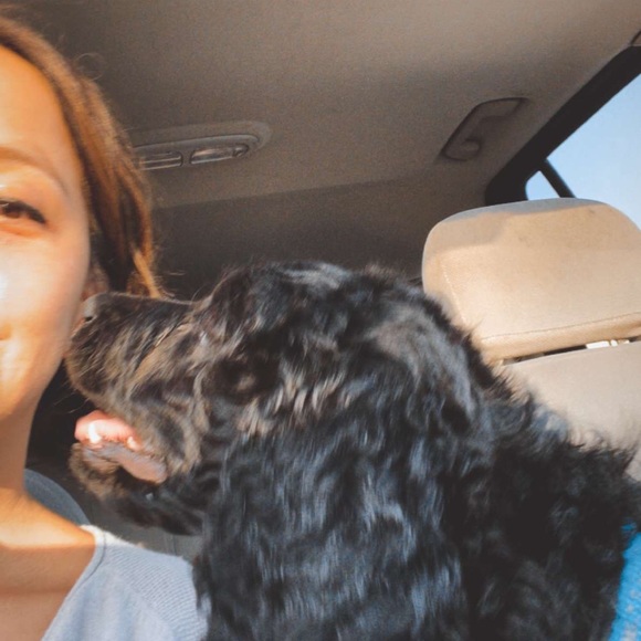 Profile Picture of Katherine Smothers (@katherinesmothe) on Poshmark