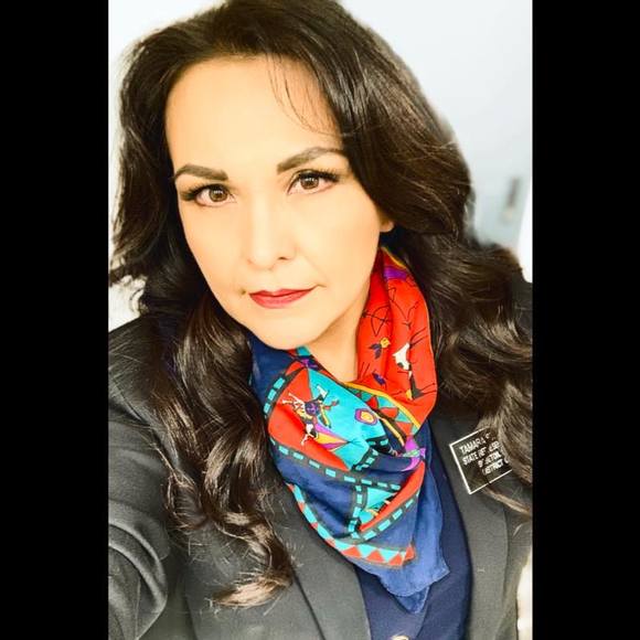 Profile Picture of Tamara Stjohn (@tamara_stjohn) on Poshmark