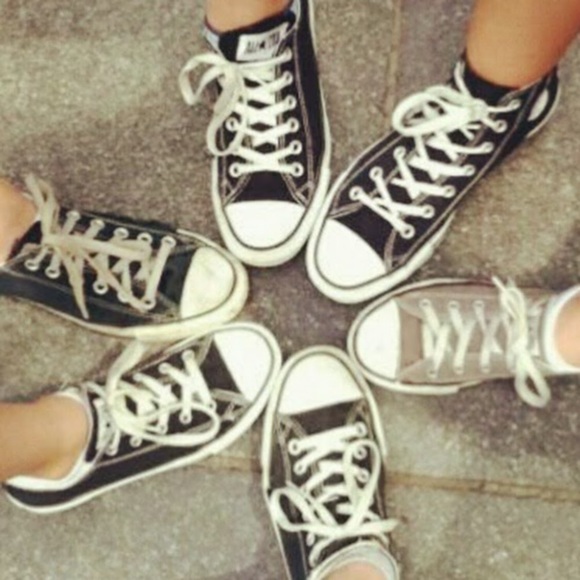 Profile Picture of Victoria Bilotta (@bilottav) on Poshmark