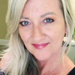 Profile Picture of Robin (Wiggins) Stevens (@lipsnmore_lkld) on Instagram