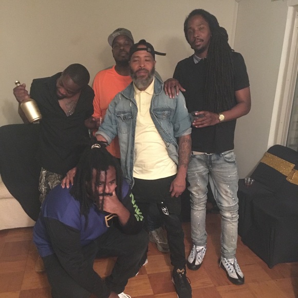 Profile Picture of Derrick Davis (@derrickdavis626) on Poshmark