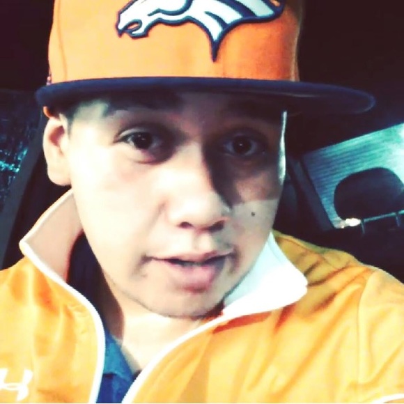 Profile Picture of Adam Garcia (@itsadamg) on Poshmark