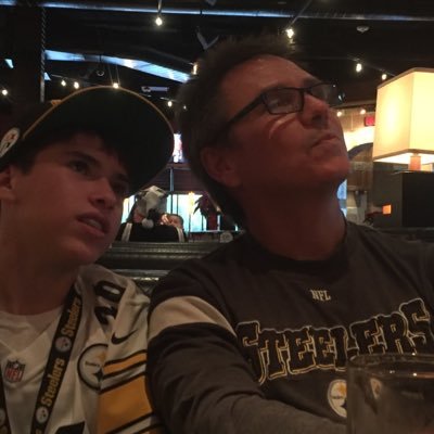 Profile Picture of Max McCoy (@MaxMcCoy01) on Twitter