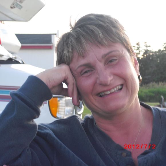 Profile Picture of Linda Hefler (@lindahefler) on Poshmark