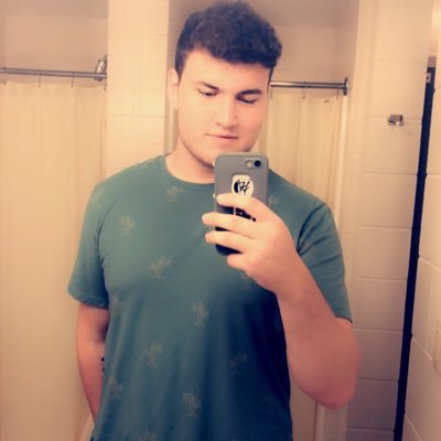 Profile Picture of Zach Alvarez (@Alvarez1Zach) on Twitter