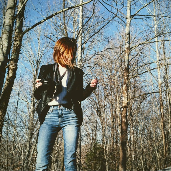 Profile Picture of Haleyclare Joyce (@hcjoy) on Poshmark