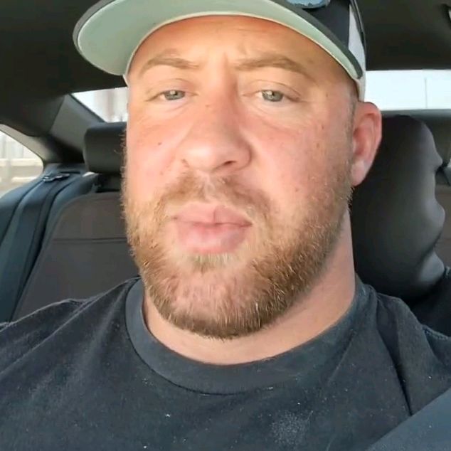 Profile Picture of David longley (@stevenlongleydavid) on Tiktok