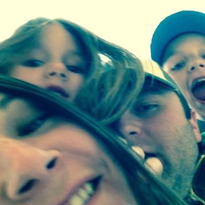 Profile Picture of Derek Mitchell (@jaylaydad) on Twitter