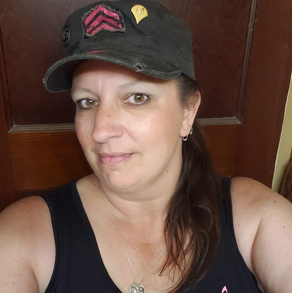 Profile Picture of Tammy Steinert-biever (@tbiever) on Poshmark