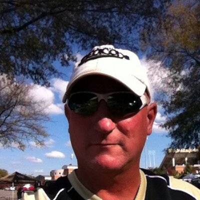 Profile Picture of Mark Kozlowski (@markkozlowski2) on Twitter