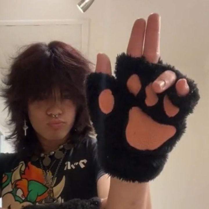 Profile Picture of mark (@maybemarkk) on Tiktok