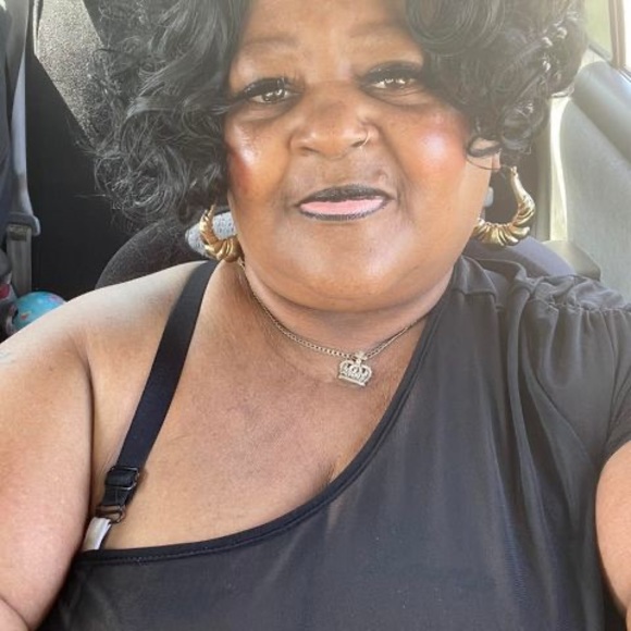 Profile Picture of Cynthia Key (@keyceecee61) on Poshmark