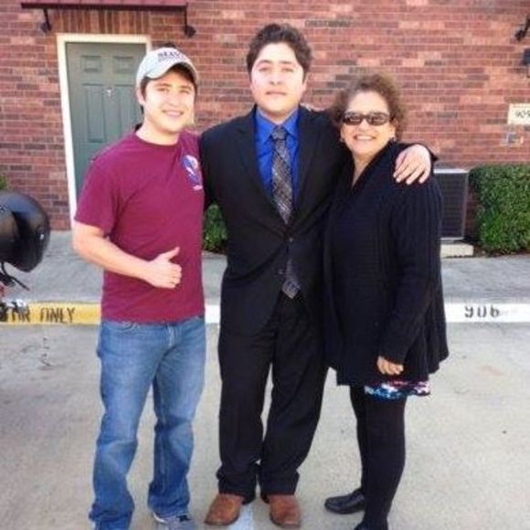 Profile Picture of Benjamin Lopez (@benjaminlope596) on Poshmark