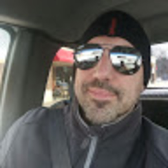 Profile Picture of Erik Hansen (@ehansen68) on Poshmark