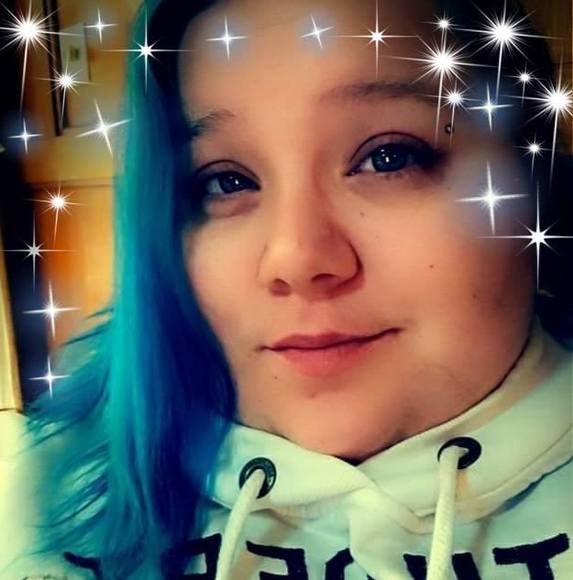 Profile Picture of Jennifer Kunold (@kunoldje89) on Poshmark