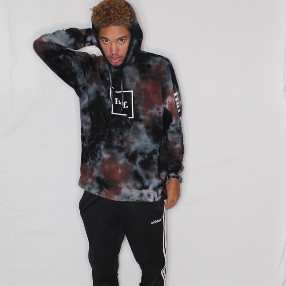 Profile Picture of Alcee Anderson (@kidbrick) on Poshmark