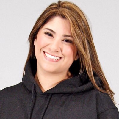 Profile Picture of Linda Bustamante Padron (@lindabpadron) on Twitter